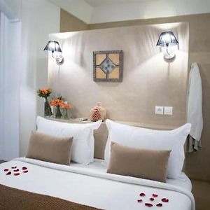 Camera con letto king size